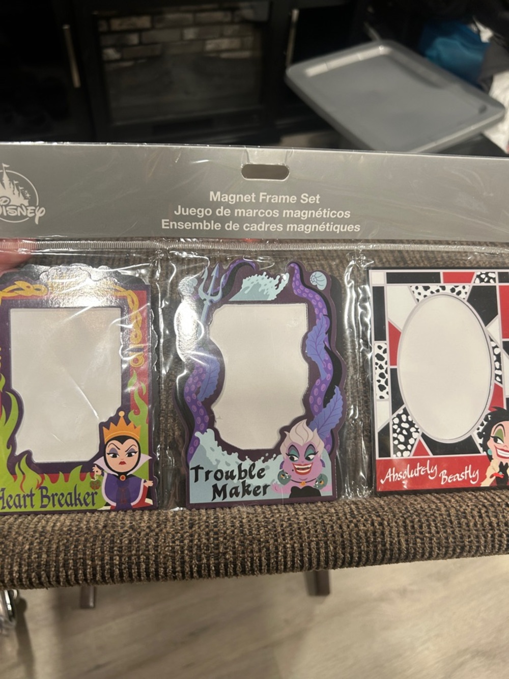 Disney Villain Magnet Frame Set - Purple, Red, Black